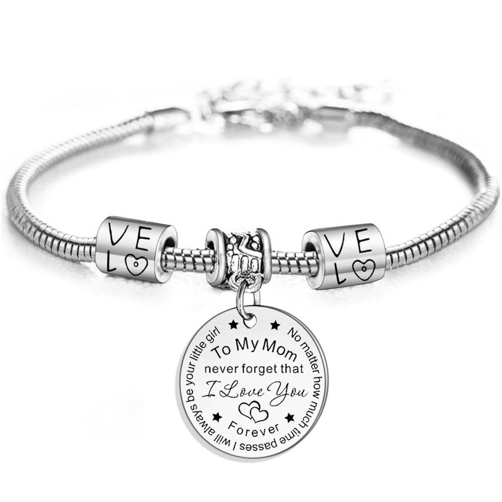 Mom Pendant Bracelet, NWT.